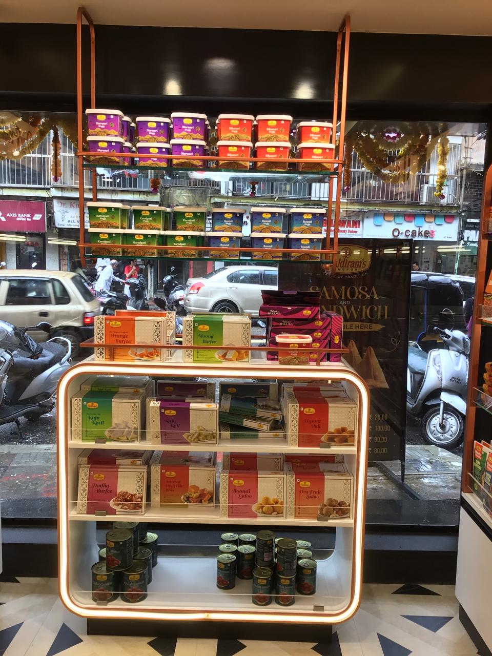 Haldiram's Outlet, Ulashnagar